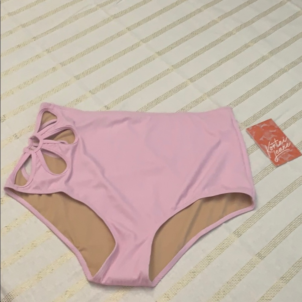 Kortni Jeane Flower cut out